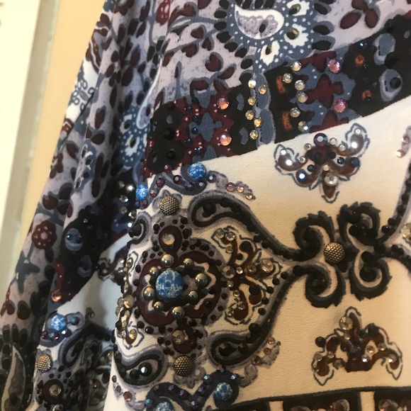 Kamono style blouse -Had a little bit of glitter - Picture 3 of 3
